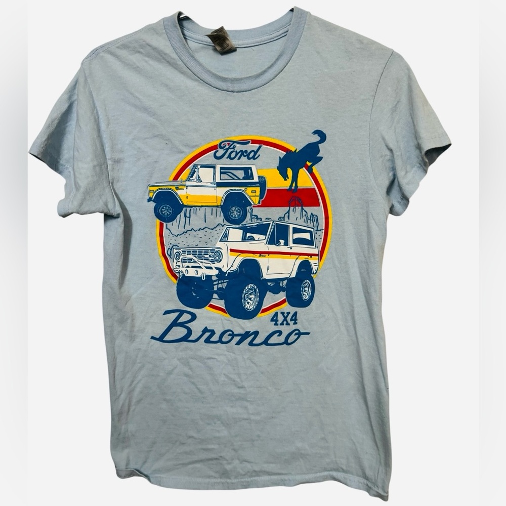 Ford Bronco Graphic Women’s S T-Shirt Light Blue MINTY